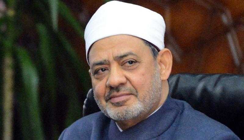 بأمر شيخ الأزهر.. بيت الزكاة والصدقات يصرف إعانة فورية لـ3 حالات