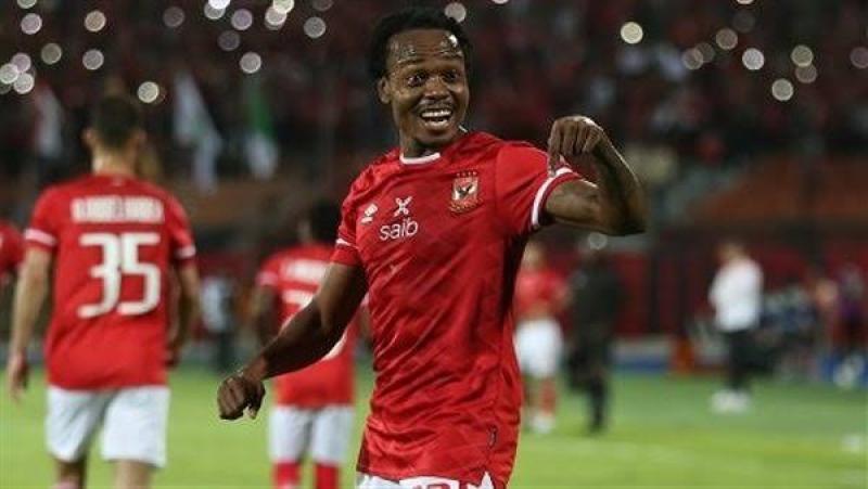 تقارير .. بيرسي تاو يرفض الانضمام لمنتخب جنوب إفريقيا بسبب الأهلي