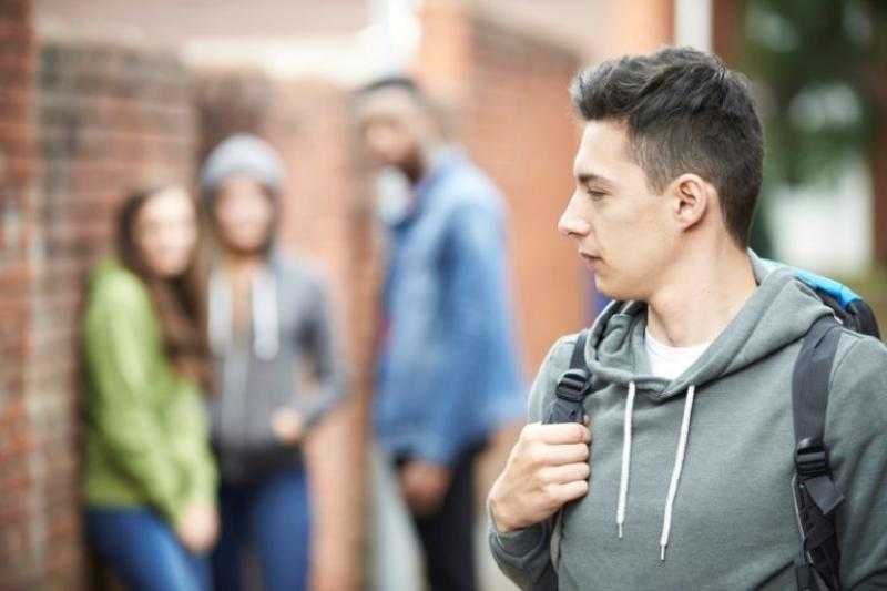 الإفتاء: السخرية والاستهزاء بجميع صورها أَمر مذموم شرعًا