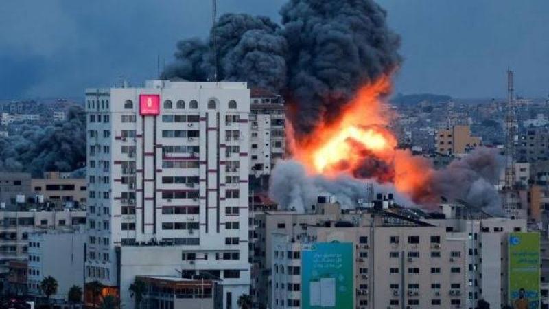 في يومها الرابع.. حصيلة القتلى ترتفع والغارات تستمر في حرب غزة والاحتلال