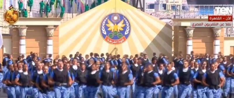 طلبة أكاديمية الشرطة يتألقون في عروض القوة البدنية أمام الرئيس السيسي.. «فيديو»