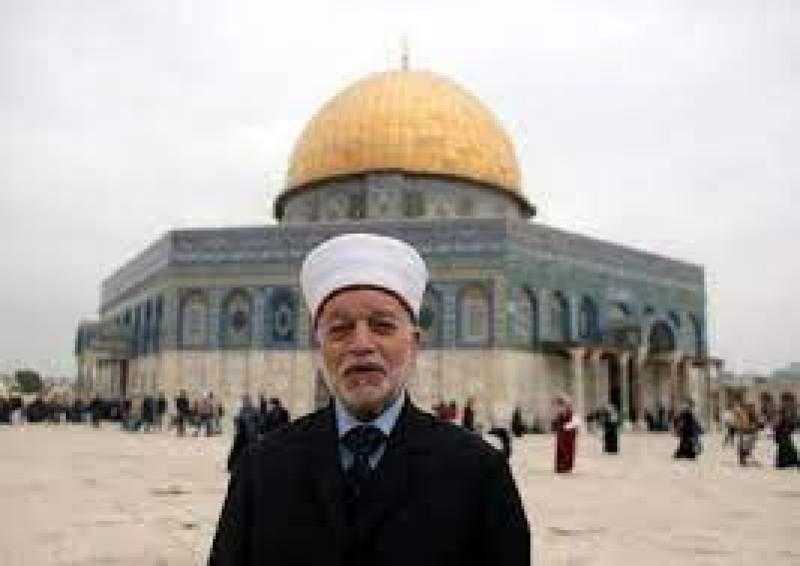 مفتي القدس: تحديات العصر الحالي تتطلّب الوقوفَ كثيرًا أمامها من أجل صياغة للمسلمين بشكل صحيح