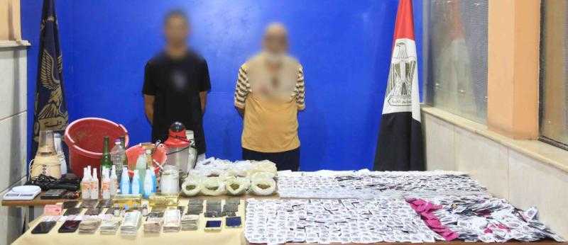ضبط عصابة خلط مخدري الحشيش والاستروكس في التجمع الخامس