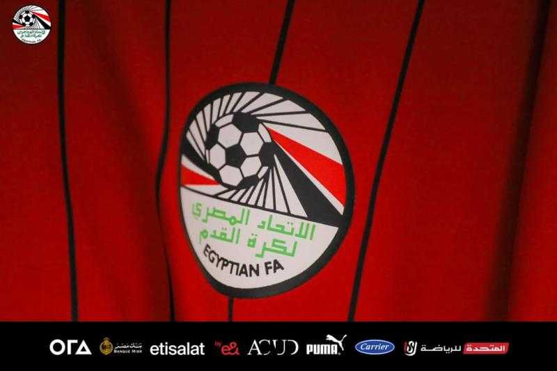 منتخب مصر بالأحمر وزامبيا بالأخضر استعدادا لودية الفريقين