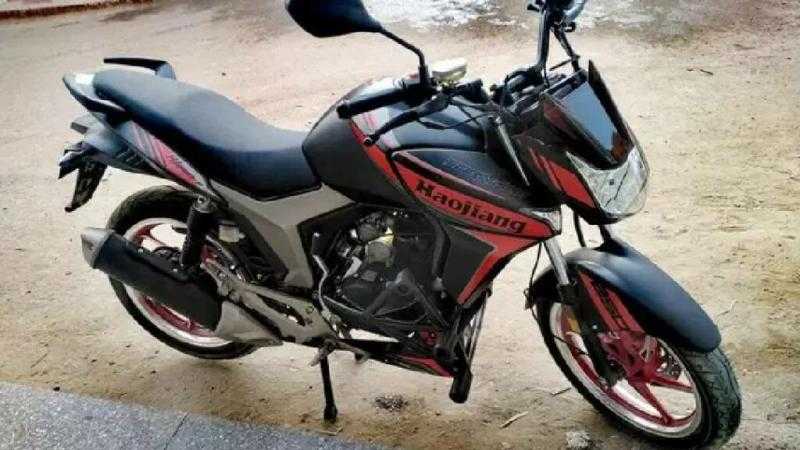 «اتخانقوا على المكنة».. شاب ينهي حياة آخر بسلاح أبيض في بورسعيد