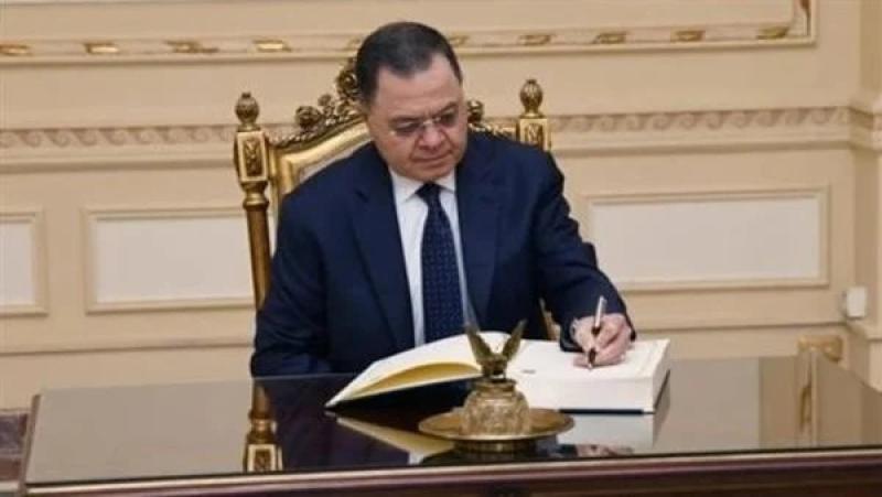 وزير الداخلية يوافق لـ84 مواطنا على التجنس بجنسيات أجنبية مع احتفاظهم بالمصرية