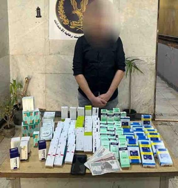 المتهم والمضبوطات 