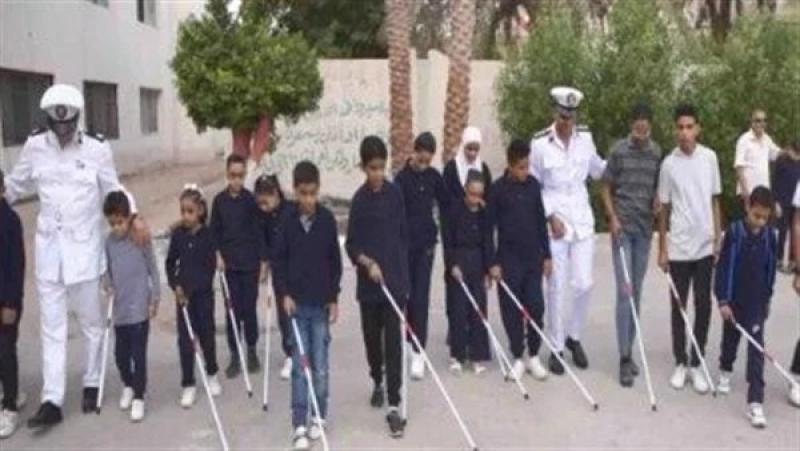 الداخلية تستخرج أوراق المكفوفين بالمجان بمناسبة الاحتفال باليوم العالمي