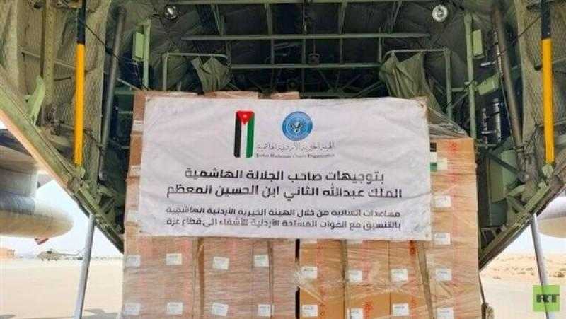 مطار العريش يستقبل 26 طن مساعدات إضافية للمحاصرين في غزة