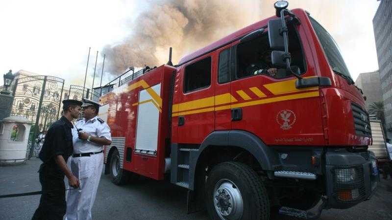 الحماية المدنية تسيطر على حريق مطعم في حلوان دون إصابات بشرية