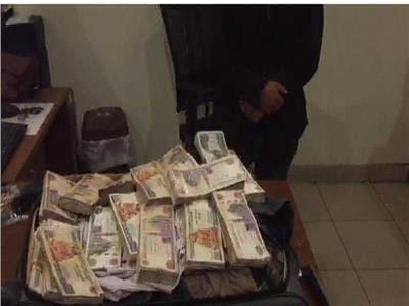 تحت تهديد السلاح.. كشف غموض سرقة 1.2 مليون جنيه من تاجر أقمشة في الجيزة