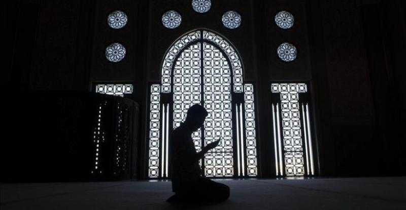 يطهر القلب من المعاصي.. «داعيه إسلامي» قيام الليل له آثر كبير