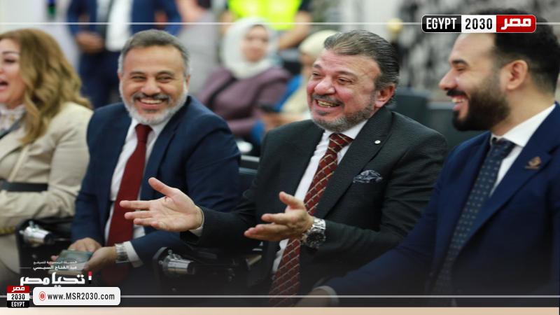 وفد من الفنانيين 