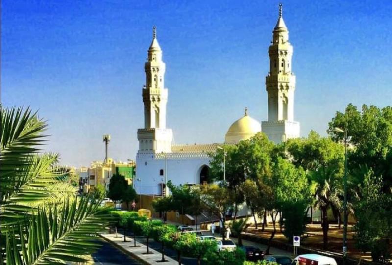 مسجد القبلتين 