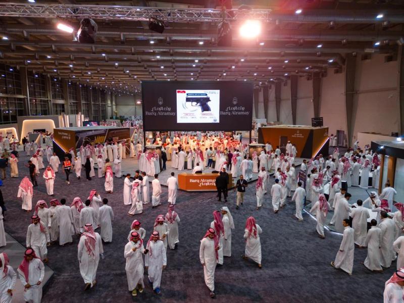 معرض الصقور بالرياض 