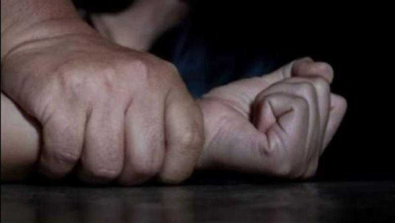 بدء جلسة محاكمة المتهم بهتك عرض طالب داخل منزل مهجور في السلام