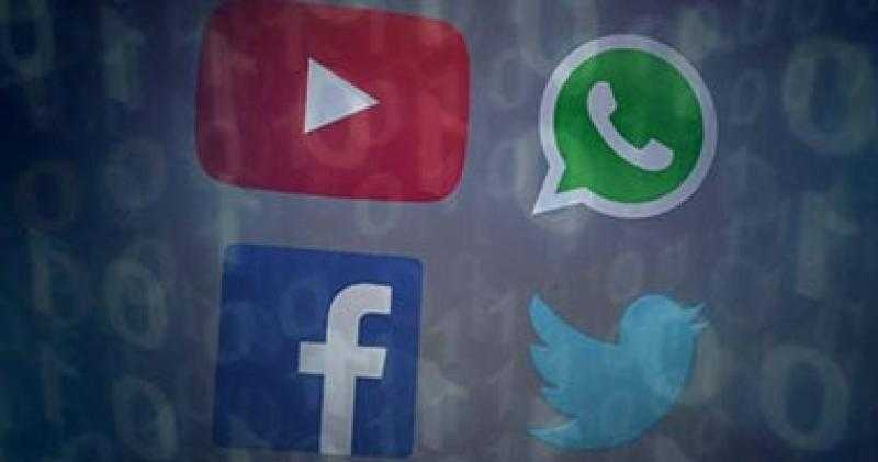 متى تختفى ظاهرة الحسابات المزيفة على مواقع التواصل؟ (خاص)