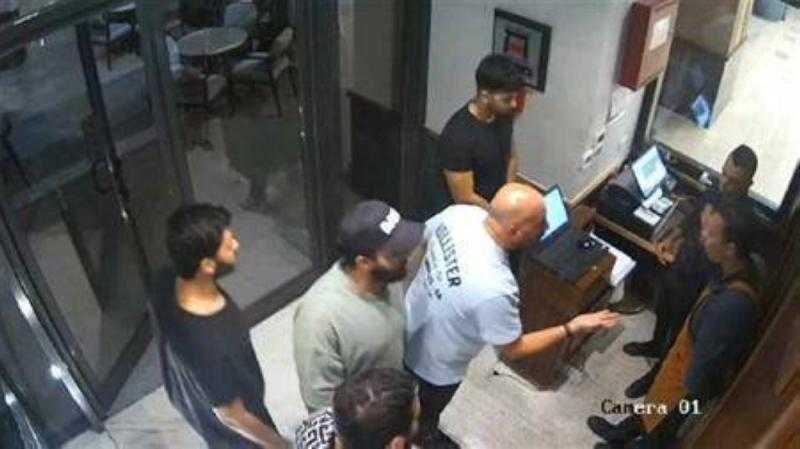 شاهد .. الإعدام شنقا 5 مرات لـ مسن لاتهامه بهتك عرض 5 أطفال