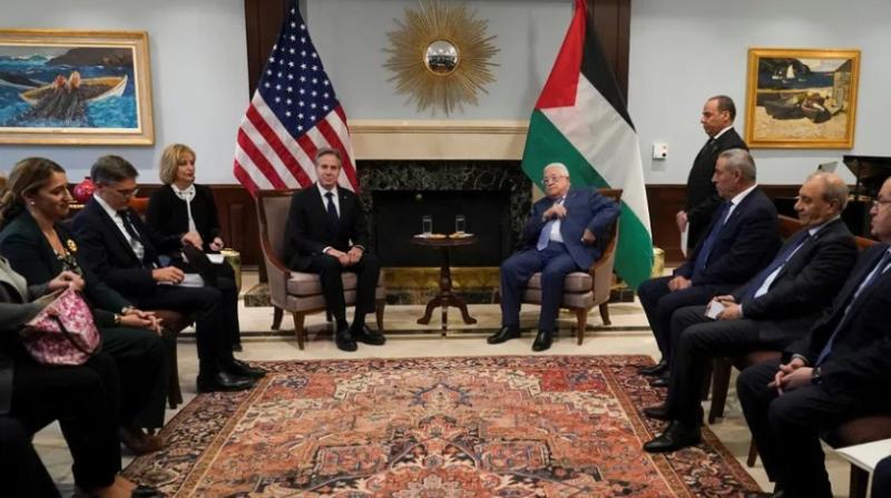 عباس ينسحب من القمة الرباعية احتجاجًا على قصف مستشفى المعمداني