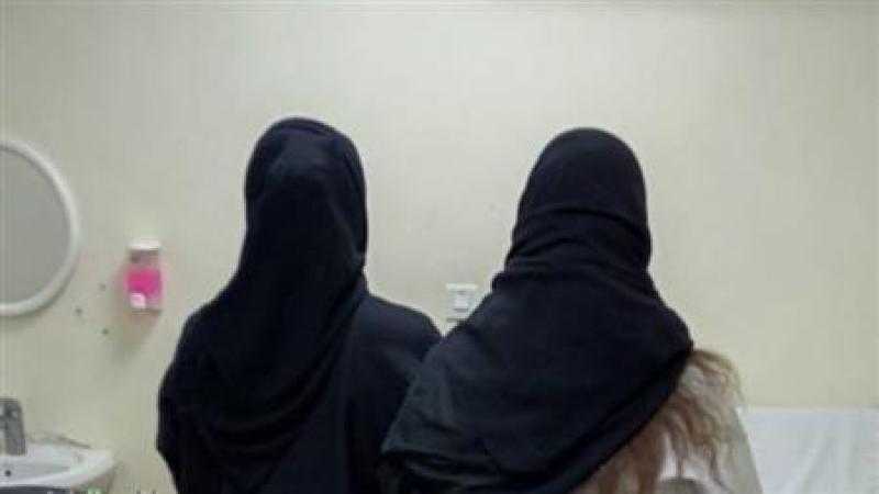 ضبط 3 سيدات للنصب على المواطنين بزعم فك السحر