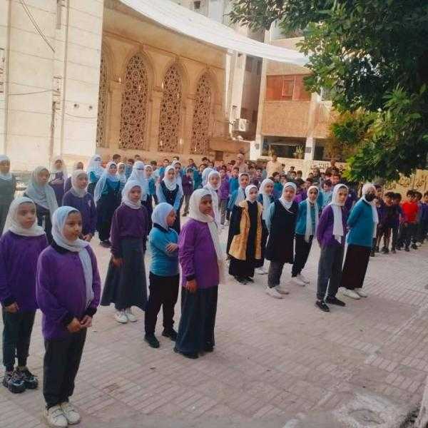 وقفة تضامنية لطلاب معاهد منطقة القاهرة الأزهرية مع الأشقاء الفلسطينيين.. ”صور”