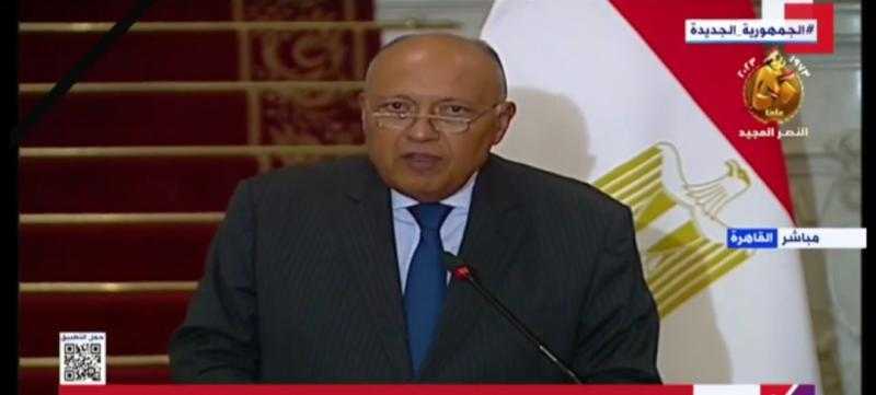 شكري: مصر حريصة على استمرار عمل معبر رفح ومطار العريش لاستقبال المساعدات الموجهة لغزة