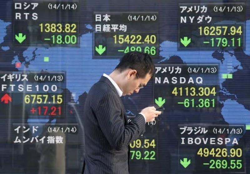 تراجع مؤشرات الأسهم اليابانية في جلسة التعاملات الصباحية