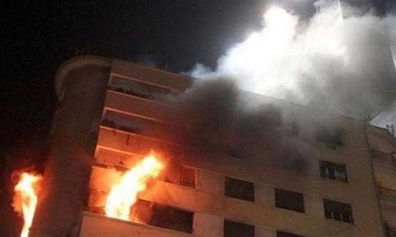 حريق هائل داخل عقار من 3 طوابق في مصر القديمة