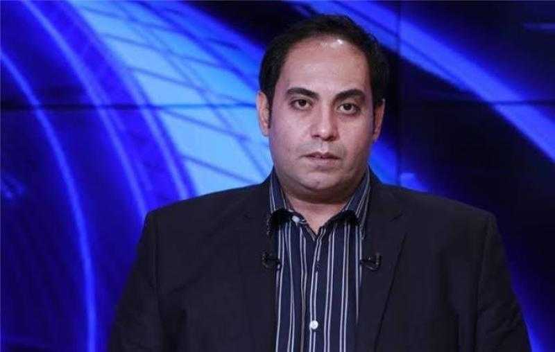 برغم من انسحابه.. خالد لطيف في استمارة تصويت انتخابات الزمالك