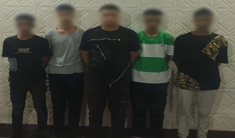 المتهمين