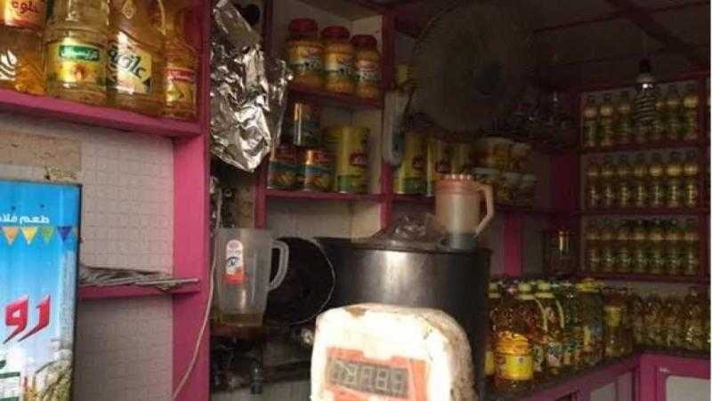 ضبط صاحب سرجة في القاهرة بحوزته 3 أطنان زيت طعام مجهول المصدر