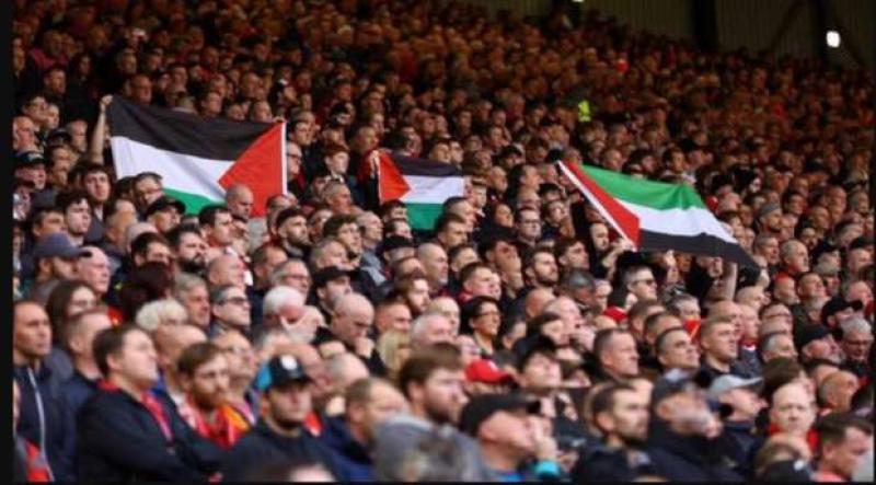 جماهير ليفربول 