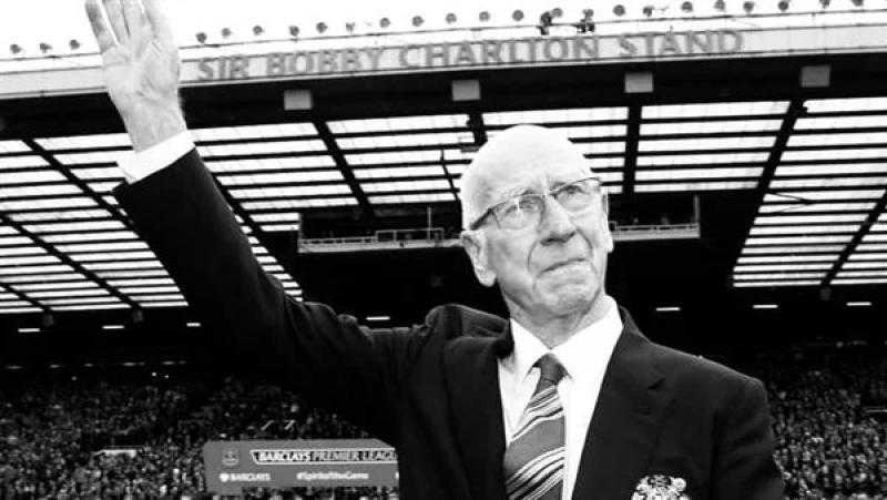 وفاة السير بوبي تشارلتون أسطورة مانشستر يونايتد والكرة الإنجليزية