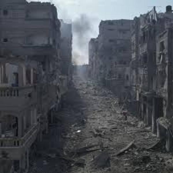 نجم الدين لـ ”مصر 2030”: الازدواجية في التعامل بين الفلسطينيين وإسرائيل سيؤدي إلى زيادة العمليات المتطرفة في العالم