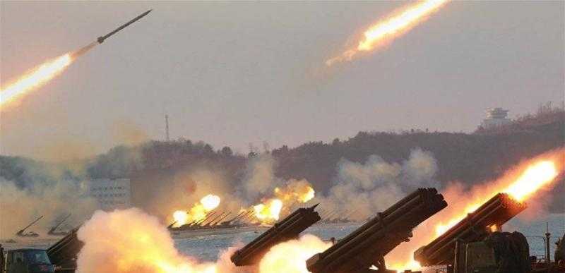 إصابة إسرائيليين جراء رشقة صاروخية على تل أبيب