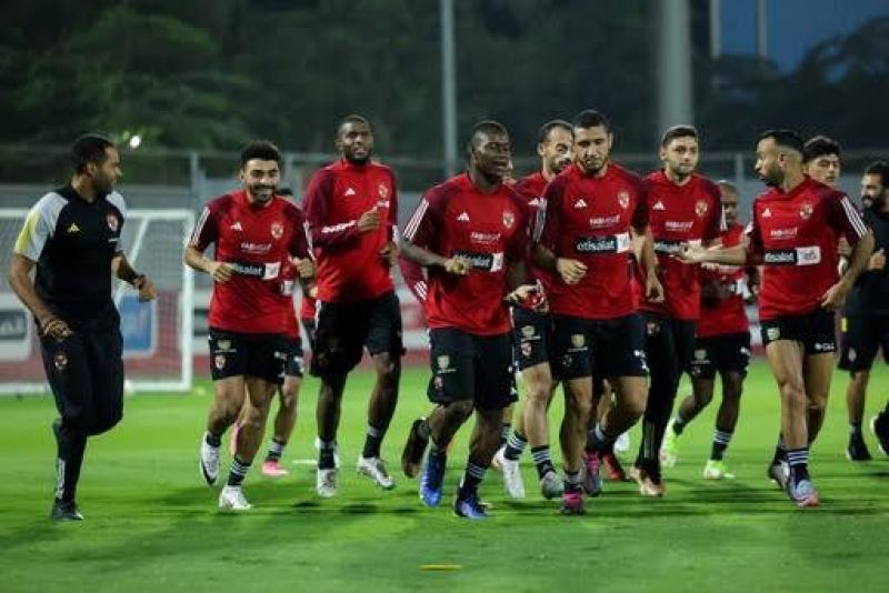 أحمد شوبير يفجر مفاجأة ويكشف حقيقة رحيل نجم الأهلي