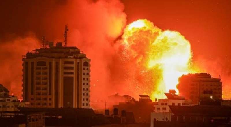 قصف إسرائيلي لجنوب لبنان بالقنابل
