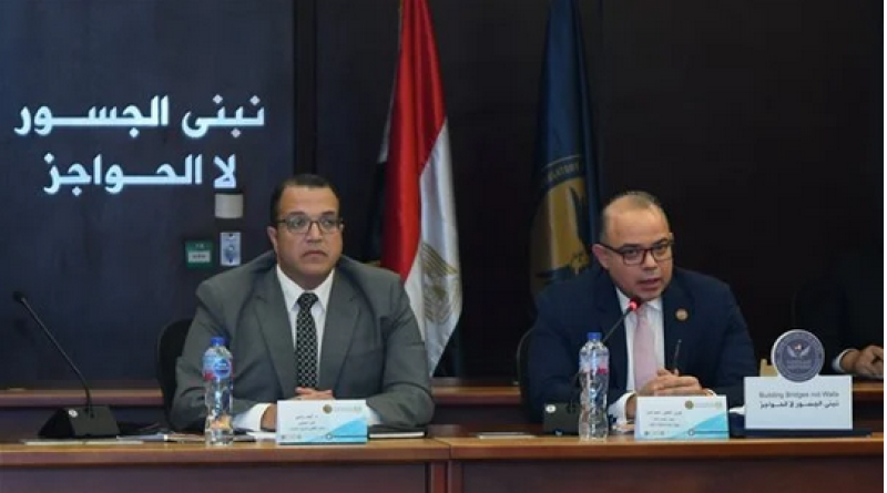 رئيس الرقابة المالية خلال اللقاء