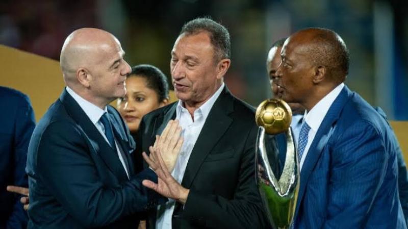 «كبير إفريقيا واستمتع بمشاهدته».. رئيس الفيفا يتغنى بالأهلي بهذه الكلمات