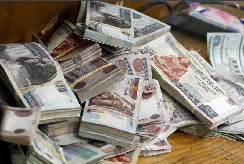 حبس موظفين استوليا على 5 ملايين جنيه من شركة حكومية بالقاهرة