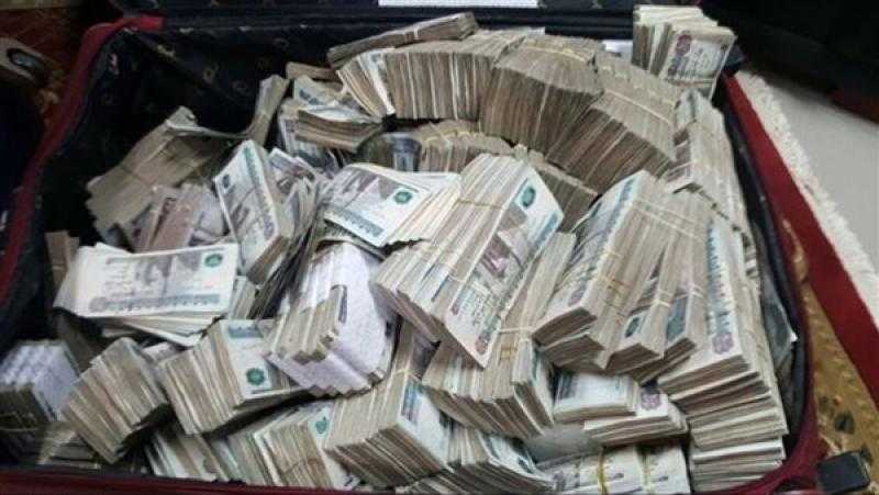 جنايات الجيزة تستأنف محاكمة موظف بمياه الجيزة لاختلاسه مليون جنيه.. بعد قليل