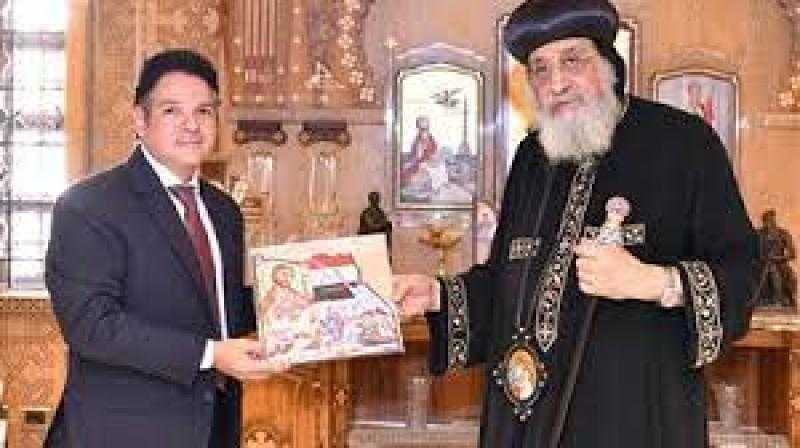 البابا تواضروس الثاني يستقبل الأسقف العام للأقصر