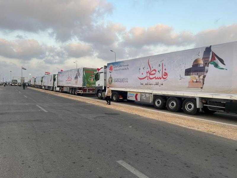 شيخ الأزهر يوجه بتسيير قافلة إلى غزة من 18 شاحنة محملة بالأدوية والمواد الغذائية والإغاثية