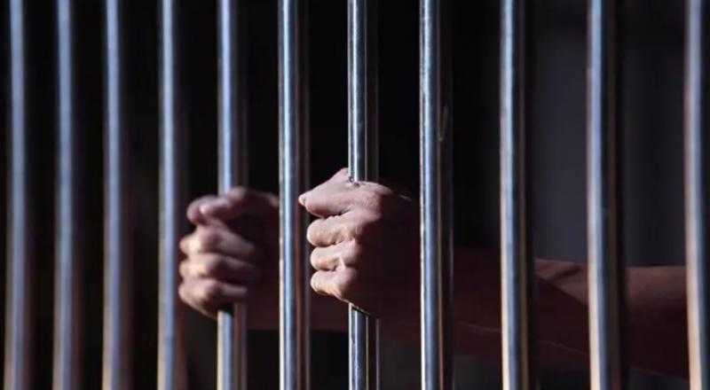 حبس 3 أشاص طعنوا نجارًا لسرقة دراجته النارية في أوسيم