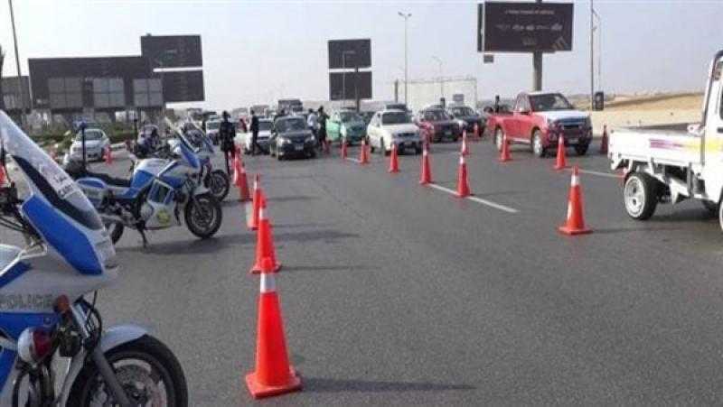 رفع 45 سيارة ودراجة نارية متهالكة بشوارع القاهرة والجيزة