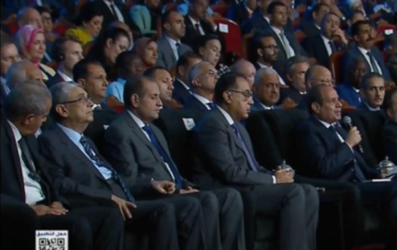 السيسي يتابع الموقف التنفيذ لمشروعات «ابدأ» عبر الفيديو كونفرنس