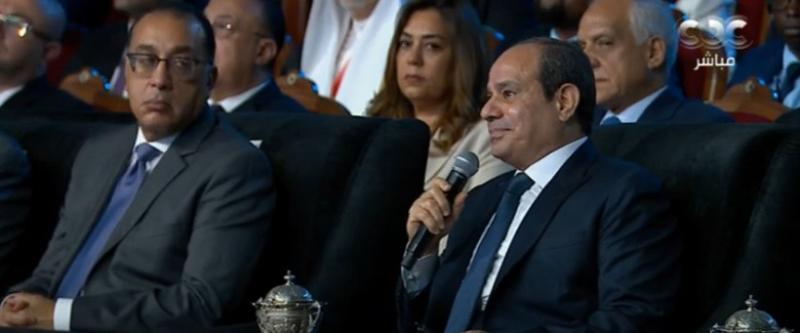 «متقلقوش وعيشوا حياتكم».. رسالة السيسي للمصريين.. فيديو