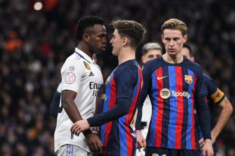 بث مباشر مباراة برشلونة وريال مدريد في الدوري الإسباني اليوم 