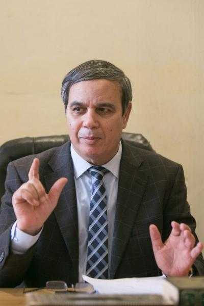المشرف على الأروقة بالأزهر: كيف تأكلون وتنامون وإخواننا في غزة يُقتلون؟