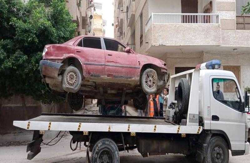 رفع 55 سيارة ودراجة نارية متهالكة من شوارع 8 محافظات